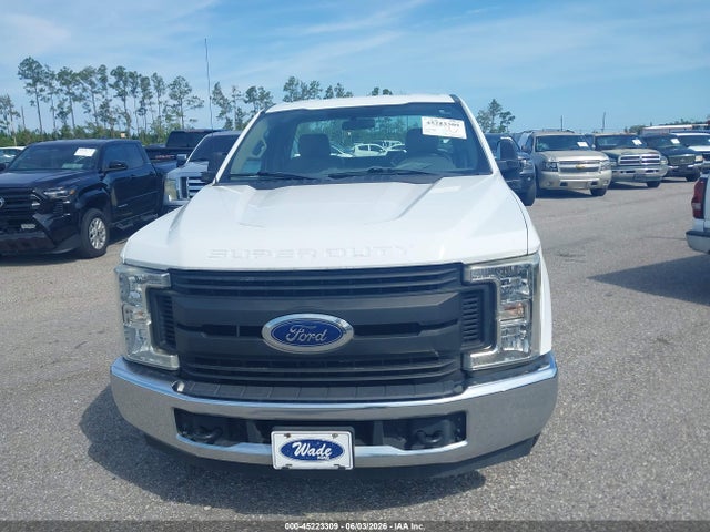 Ford F-250 Xl