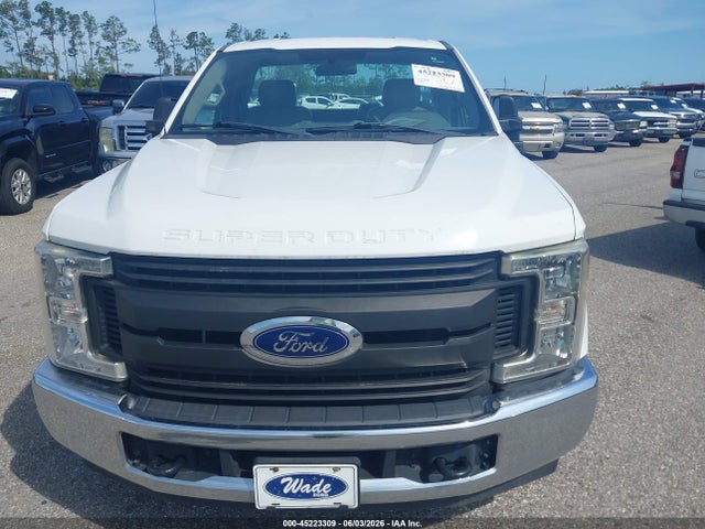 Ford F-250 Xl