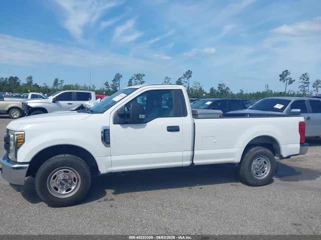 Ford F-250 Xl