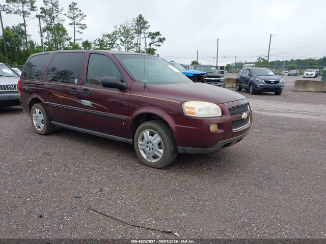 Salvage Chevrolet Uplander Image