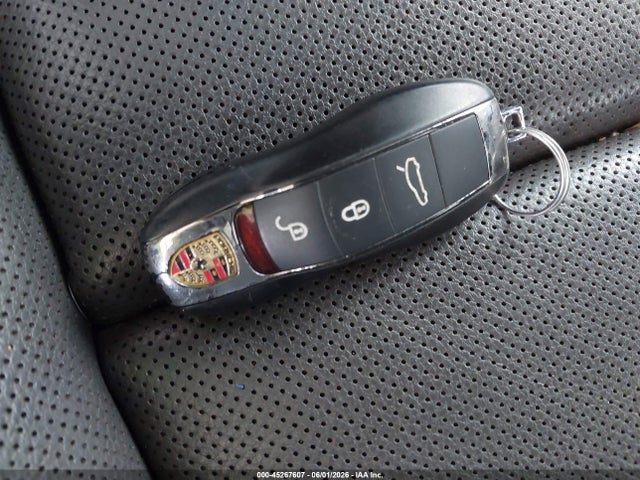 Porsche Panamera 4