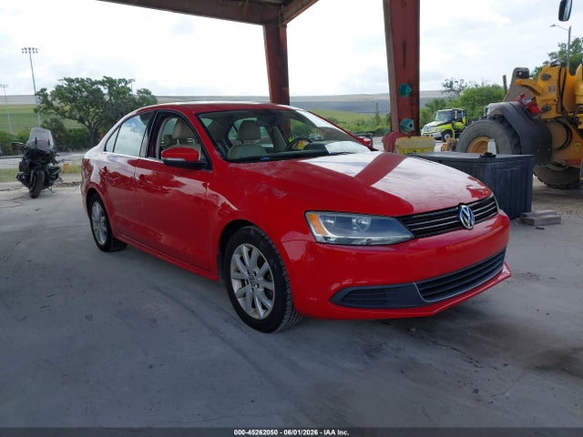 Salvage Volkswagen Jetta Image