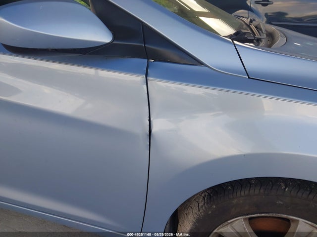 Hyundai ELANTRA Gs