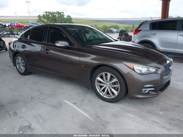 Salvage INFINITI Q50 Image