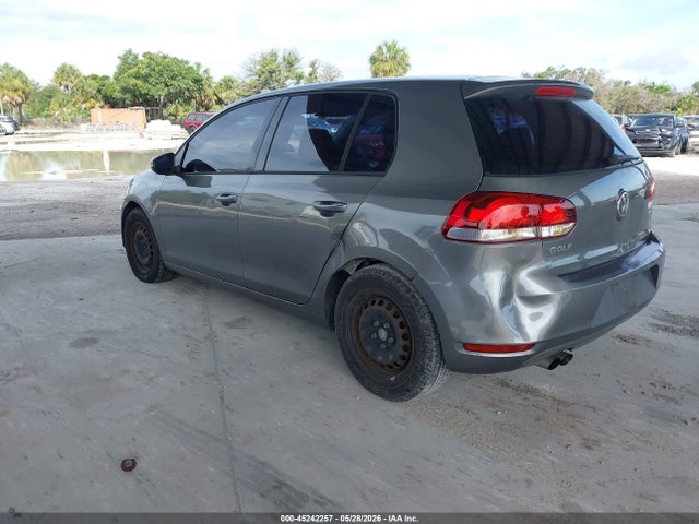 Volkswagen Golf 2.5l 4-door