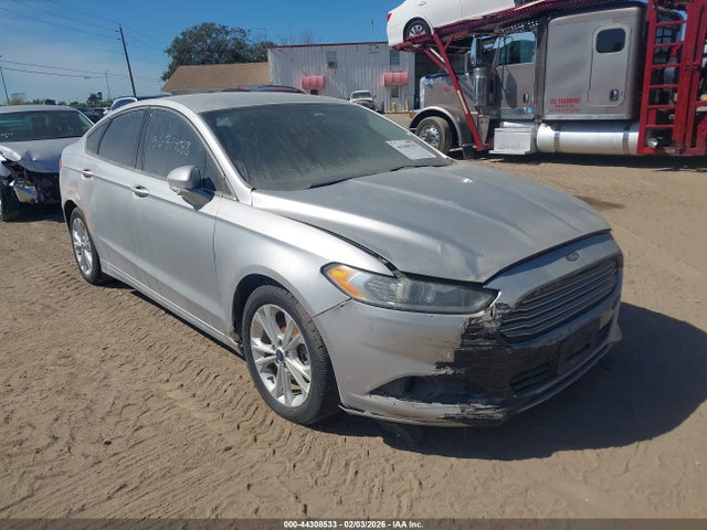 Salvage Ford Fusion Image