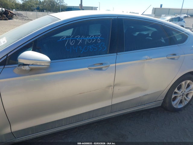 Ford Fusion Se