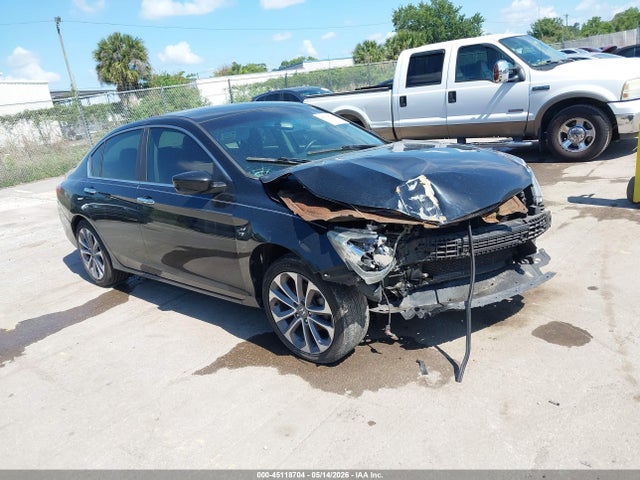 Salvage Honda Accord Image