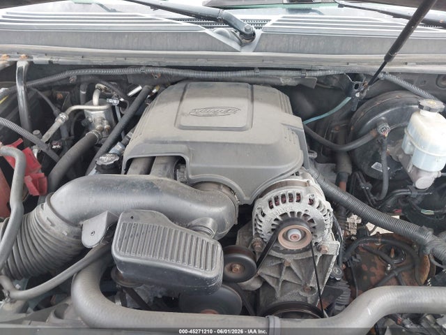 Chevrolet Suburban 1500 Lt