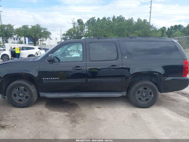 Chevrolet Suburban 1500 Lt