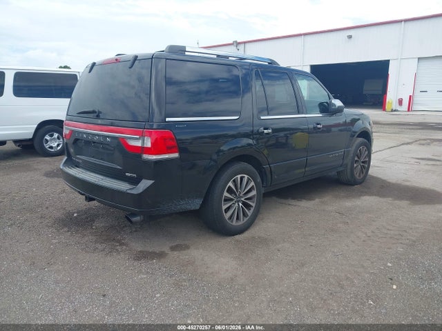 Lincoln Navigator