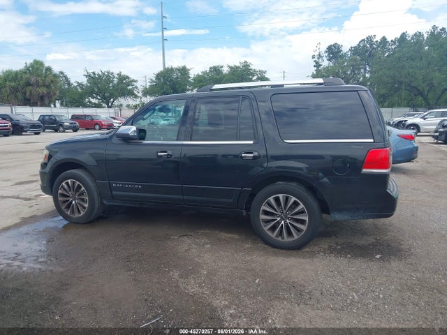 Lincoln Navigator