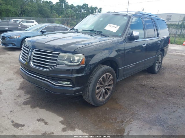 Lincoln Navigator
