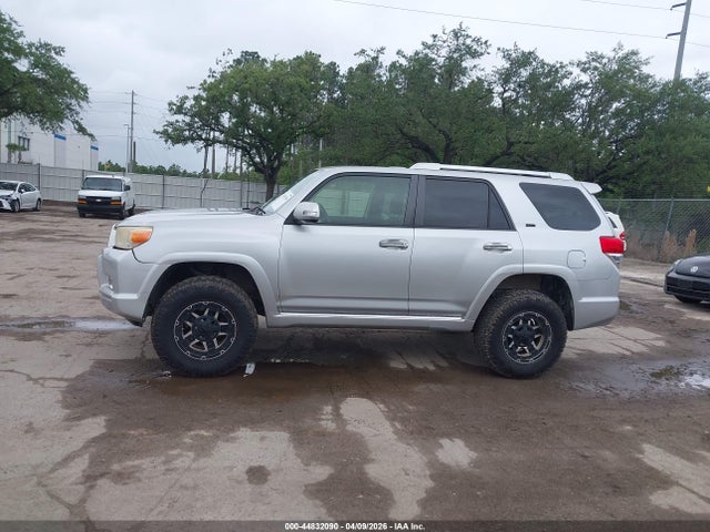 Toyota 4Runner Sr5