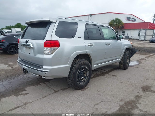 Toyota 4Runner Sr5