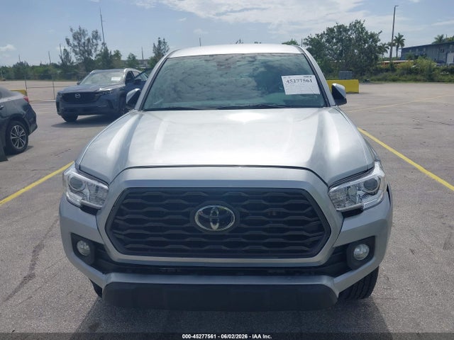 Toyota Tacoma Sr5 V6