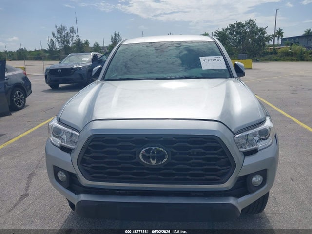 Toyota Tacoma Sr5 V6