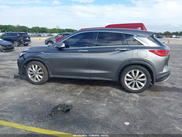INFINITI Qx Pure