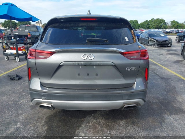 INFINITI Qx Pure