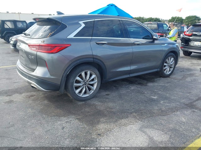 INFINITI Qx Pure