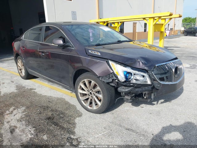 Salvage Buick LaCrosse Image