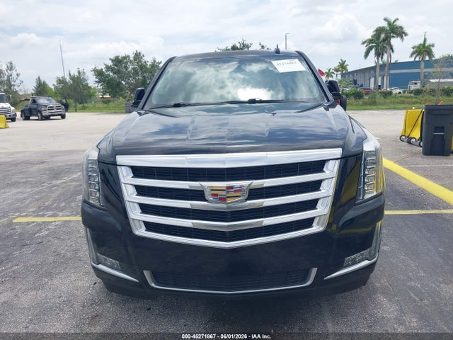 Cadillac Escalade Luxury Collection