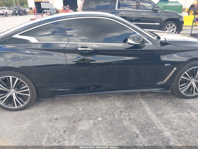 INFINITI Q60 2.0t