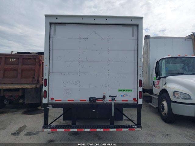 Mercedes-Benz Sprinter 4500 Standard Roof V6