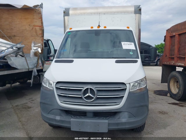 Mercedes-Benz Sprinter 4500 Standard Roof V6