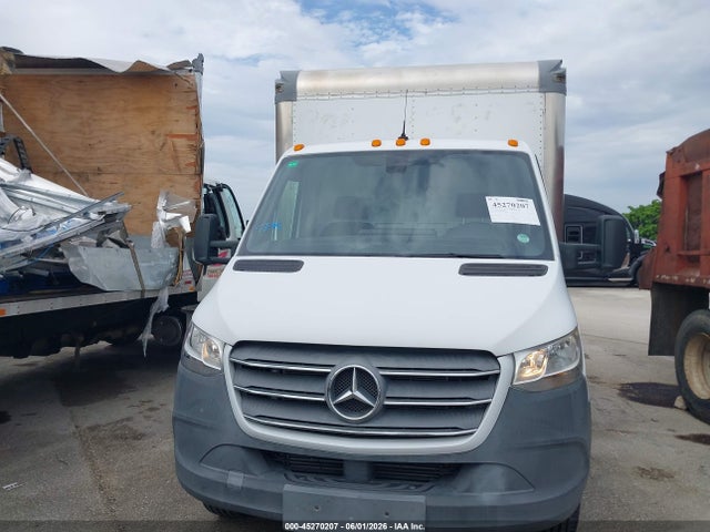 Mercedes-Benz Sprinter 4500 Standard Roof V6