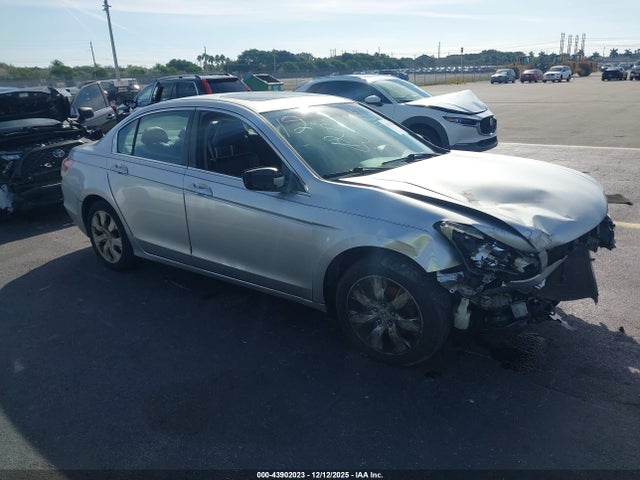 Salvage Honda Accord Image