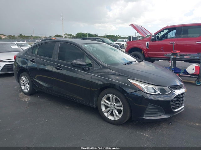 Salvage Chevrolet Cruze Image