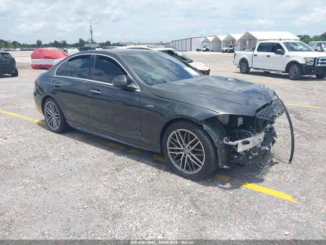 Salvage Mercedes-Benz C-Class Image