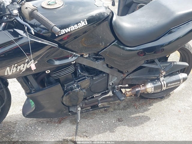Kawasaki Ex500 D