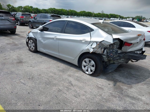 Hyundai ELANTRA Se