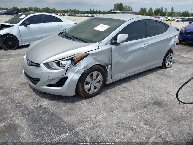 Hyundai ELANTRA Se