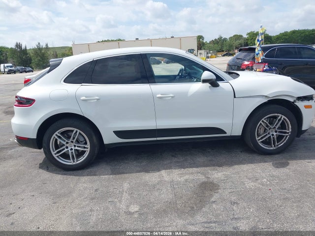 Porsche Macan S