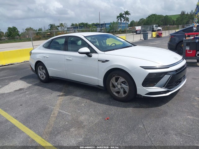 Salvage Hyundai SONATA Image