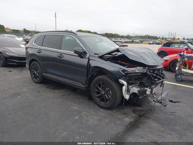 Salvage Honda CR-V Hybrid Image