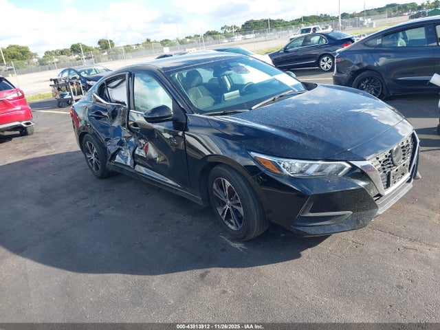 Salvage Nissan Sentra Image