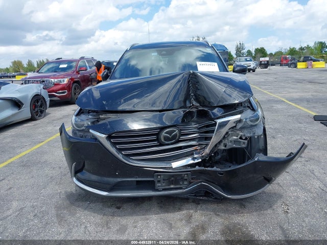 Mazda Cx Signature