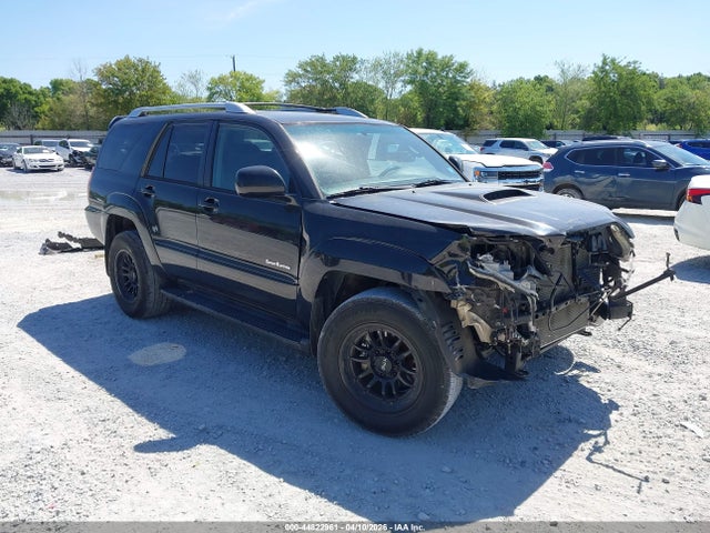 Salvage Toyota 4Runner Image