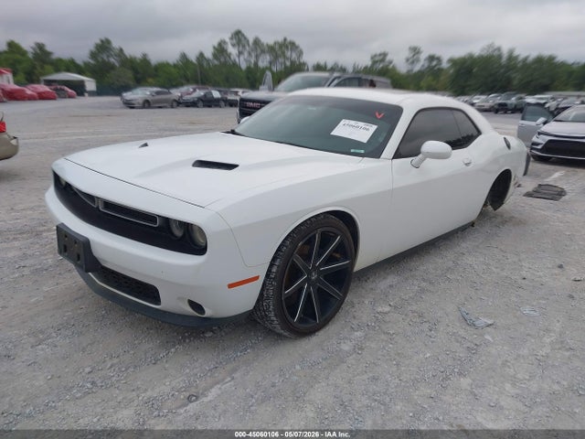Dodge Challenger Sxt