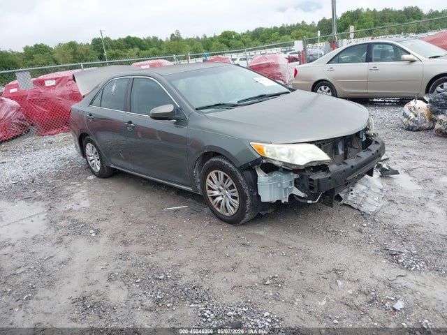 Salvage Toyota Camry Image