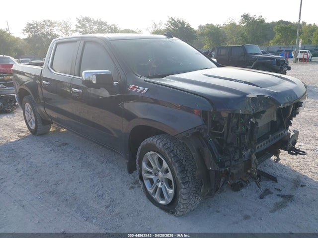 Salvage Chevrolet Silverado 1500 Image