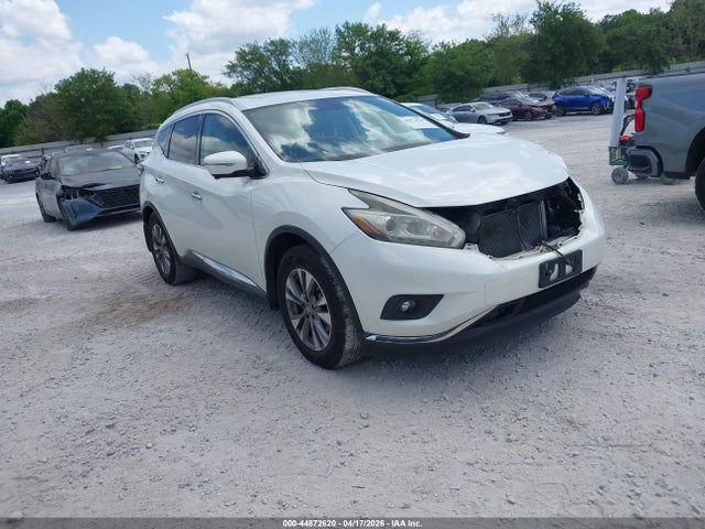 Salvage Nissan Murano Image
