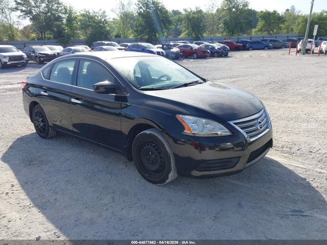 Salvage Nissan Sentra Image