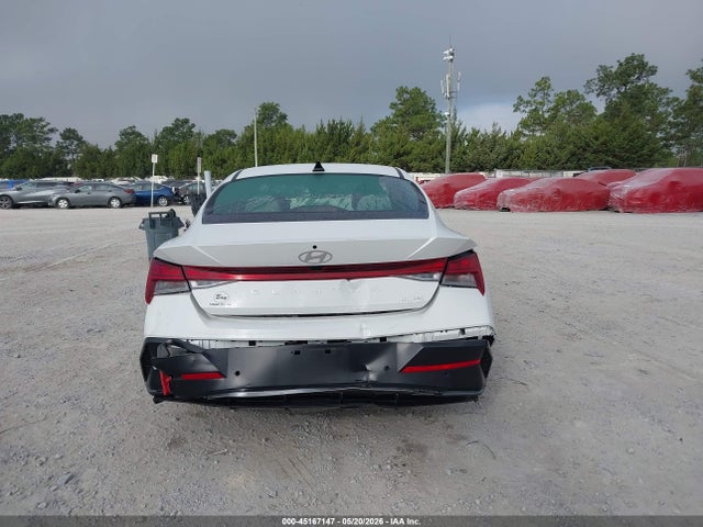 Hyundai ELANTRA Limited