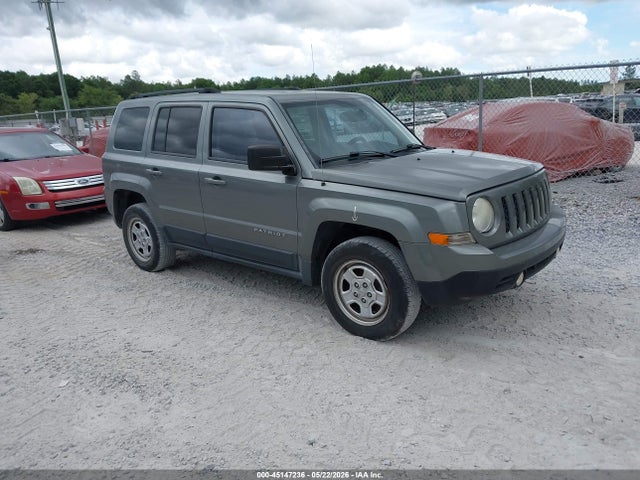 Salvage Jeep Patriot Image