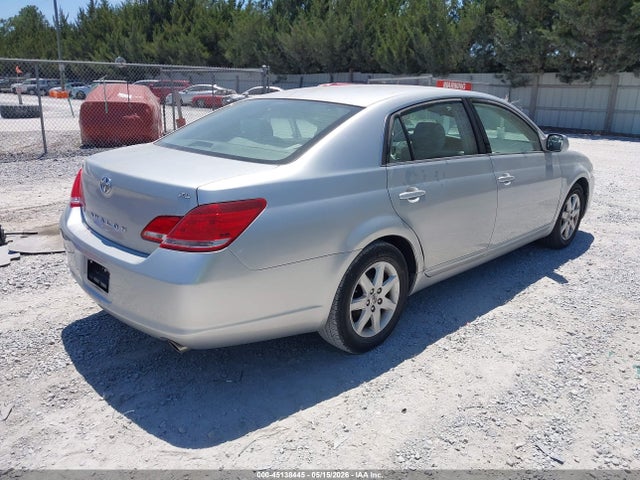 Toyota Avalon Xl